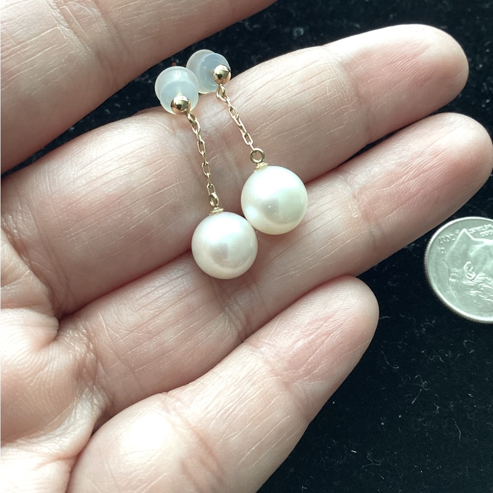 18K Solid Yellow Gold Akoya Dangling